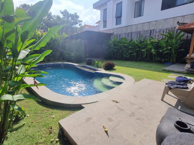 Di jual villa di kutat lestari sanur bali