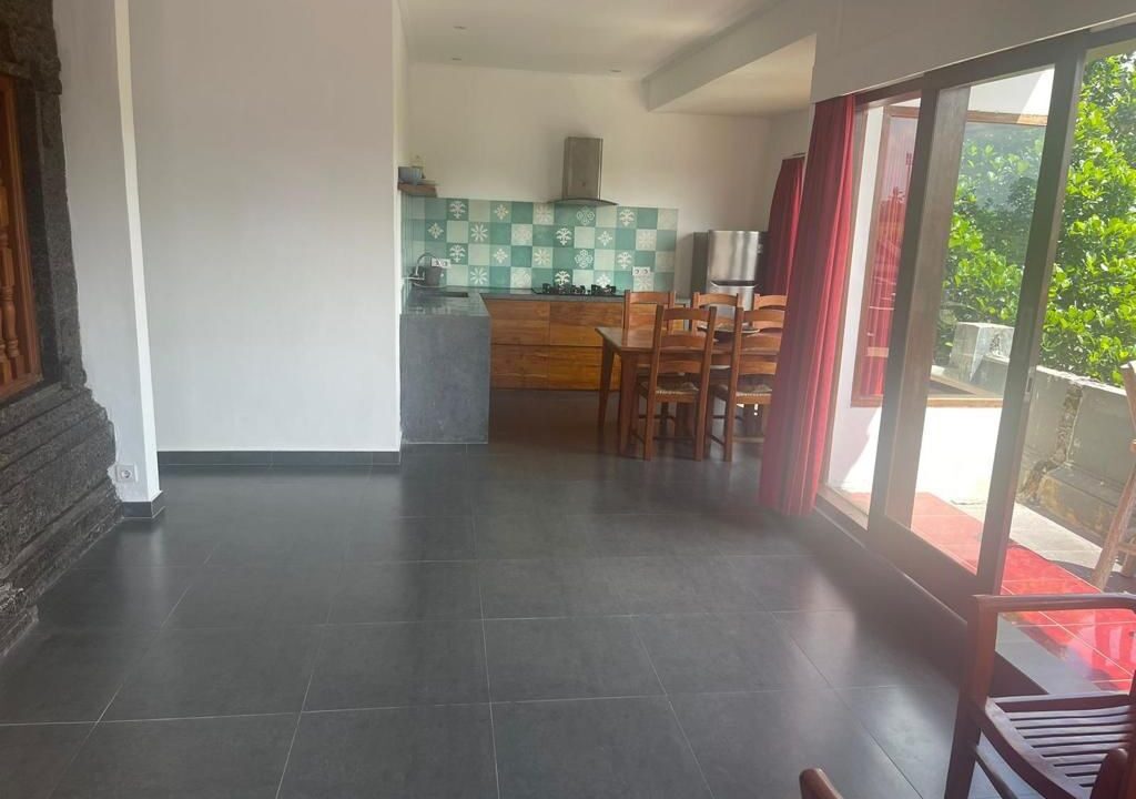 7104b979-ea88-4274-989a-b03dcca88472