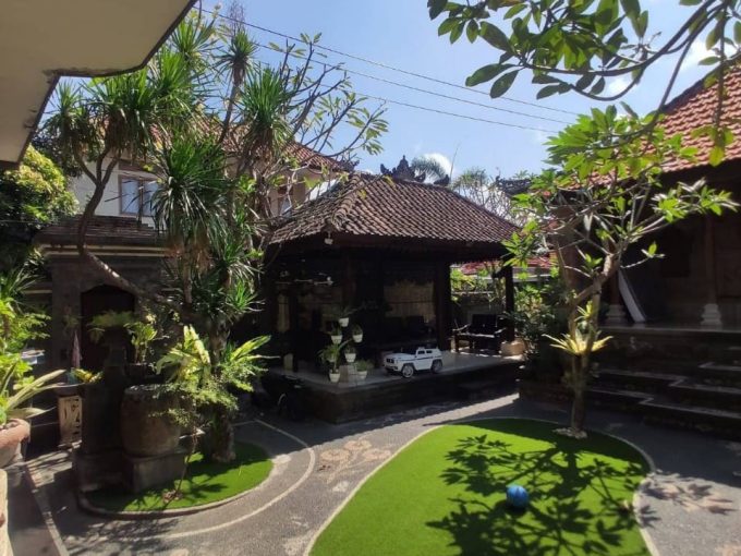 Dijual Rumah Stil Bali di kerta dalem sidekarye