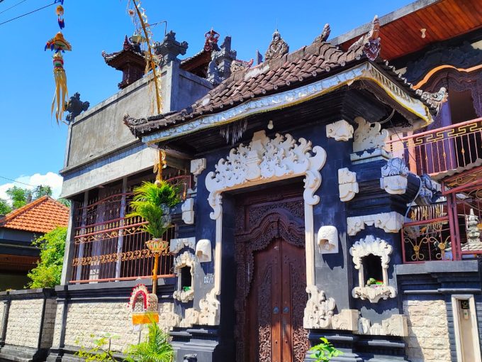 Dijual rumah Minimalis Deket Kebo Iwa.