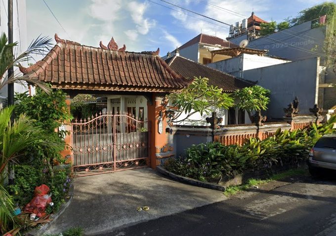 Dijual Rumah di jl. Trijata dekat Rs Bahyangkara Denpasar