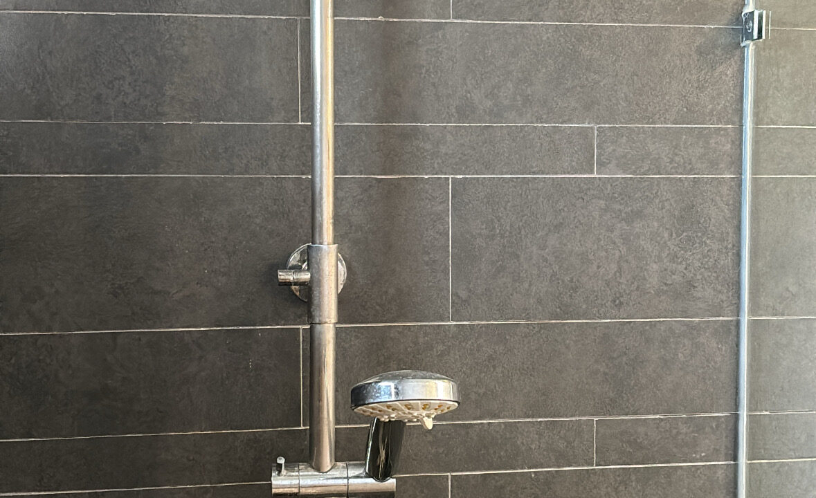 6EBE714D-1042-45F2-9F59-6EDA33488E06