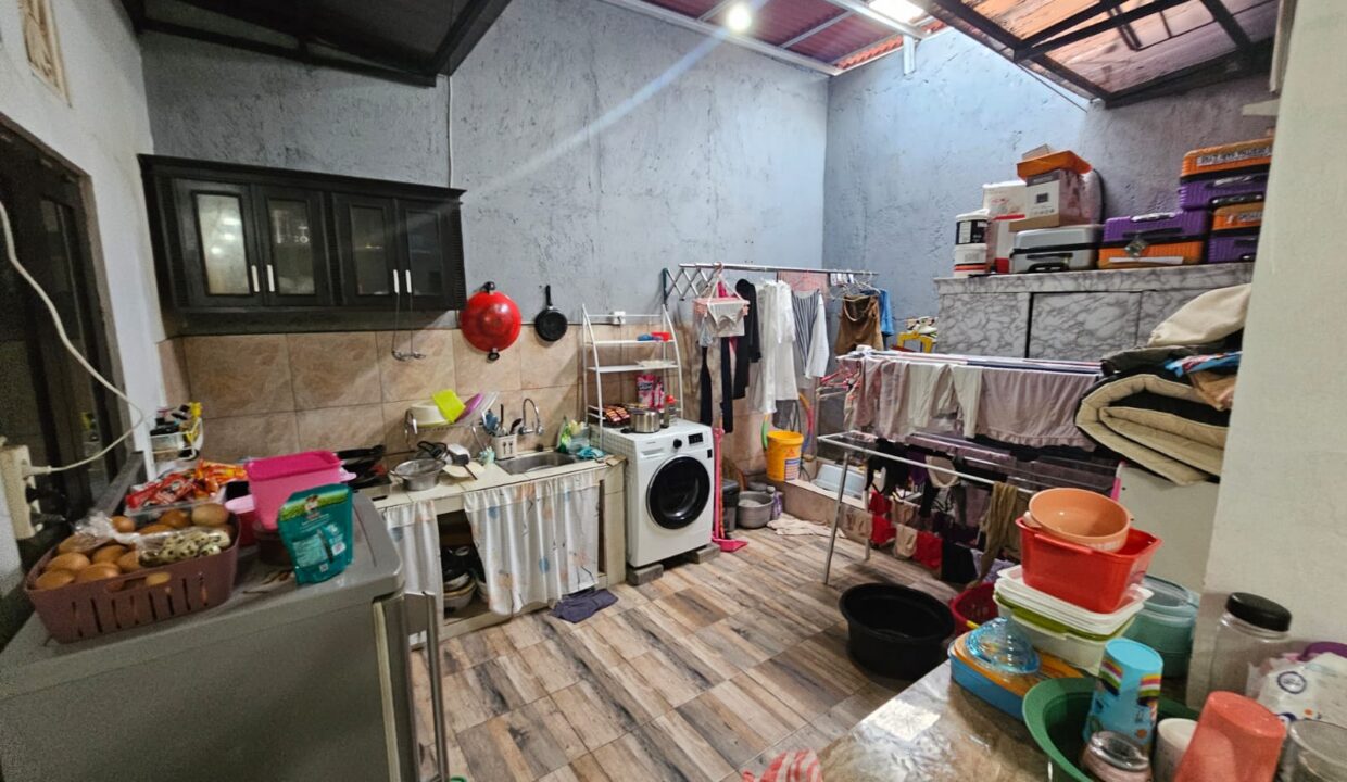 WhatsApp Image 2025-04-26 at 11.33.00 AM (1)