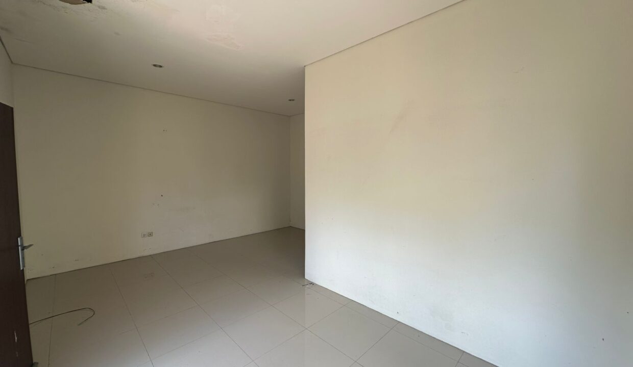 WhatsApp Image 2025-09-11 at 10.23.21 AM