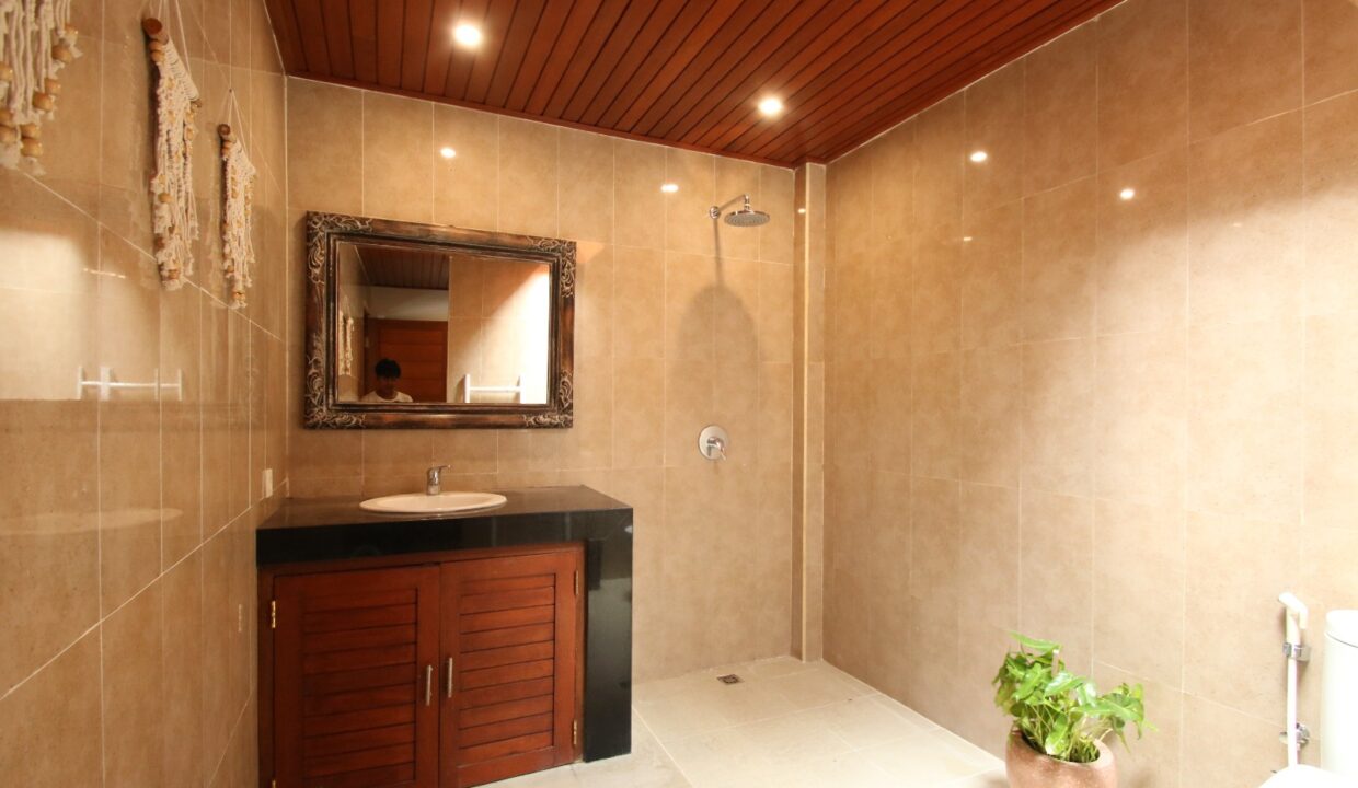 WhatsApp Image 2025-09-22 at 4.41.41 PM (1)