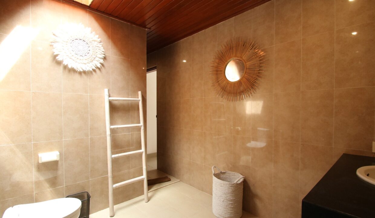 WhatsApp Image 2025-09-22 at 4.41.45 PM