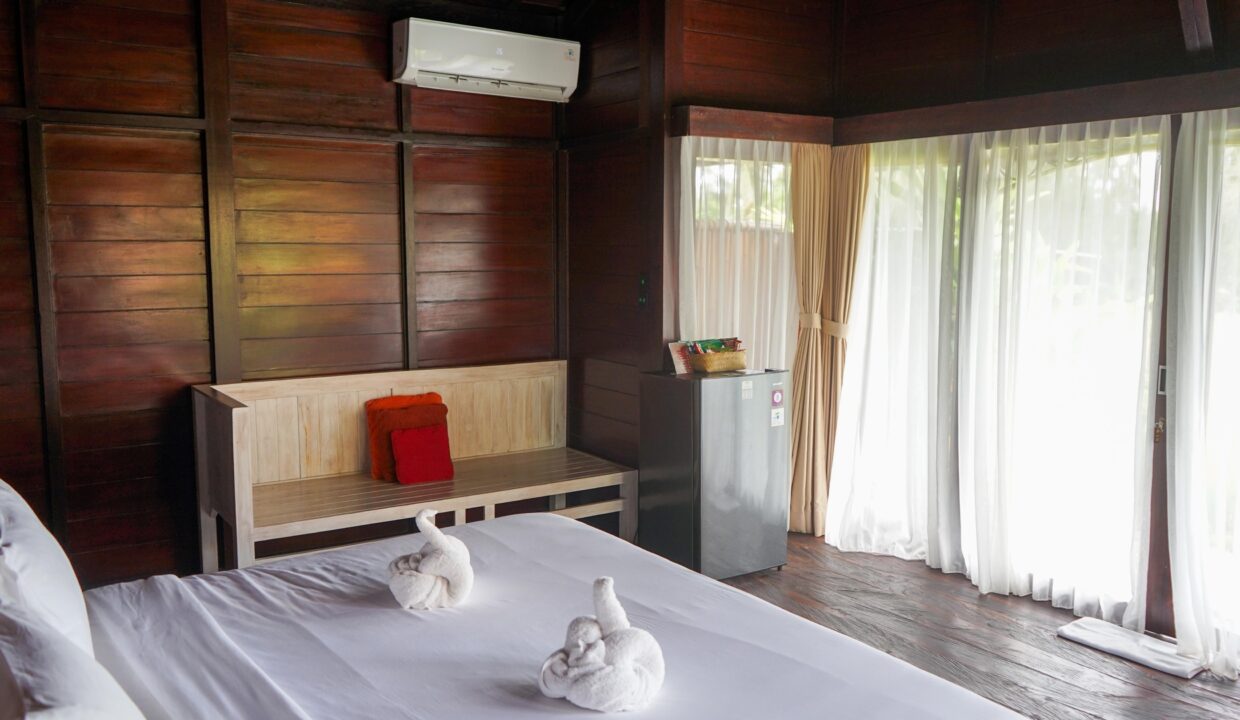 WhatsApp Image 2025-09-27 at 2.21.27 PM (2)