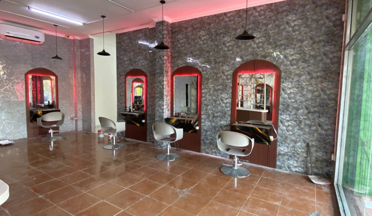 WhatsApp Image 2025-10-01 at 2.50.13 PM (1)