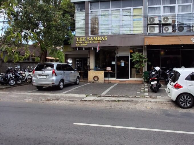 Dijual Ruko 4 lantai di dekat lapangan Renon dps