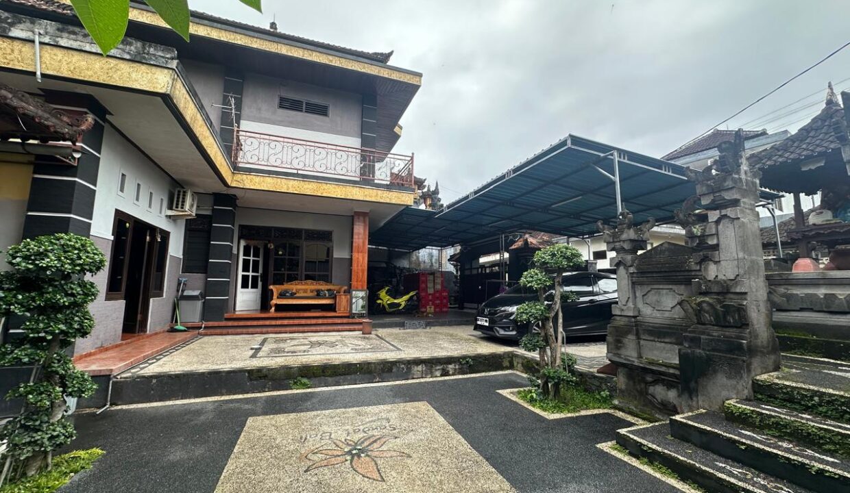 WhatsApp Image 2025-10-10 at 9.43.44 AM