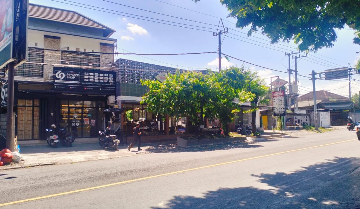 WhatsApp Image 2025-10-17 at 9.39.26 AM