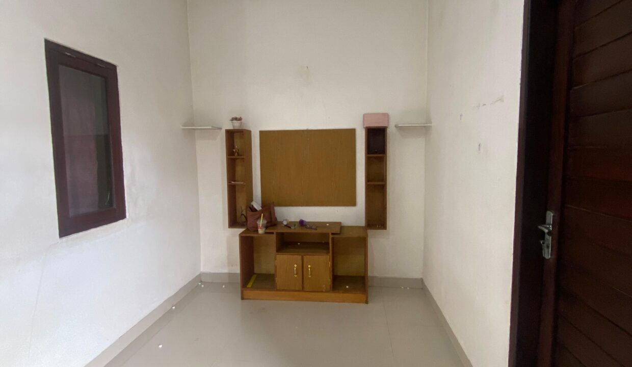 WhatsApp Image 2025-10-18 at 10.58.51 AM (1)