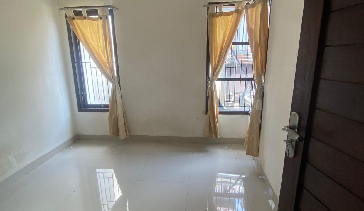 WhatsApp Image 2025-10-18 at 10.58.52 AM (1)