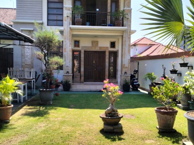 Dijual rumah 2 lantai di Tukad Badung, Denpasar Selatan