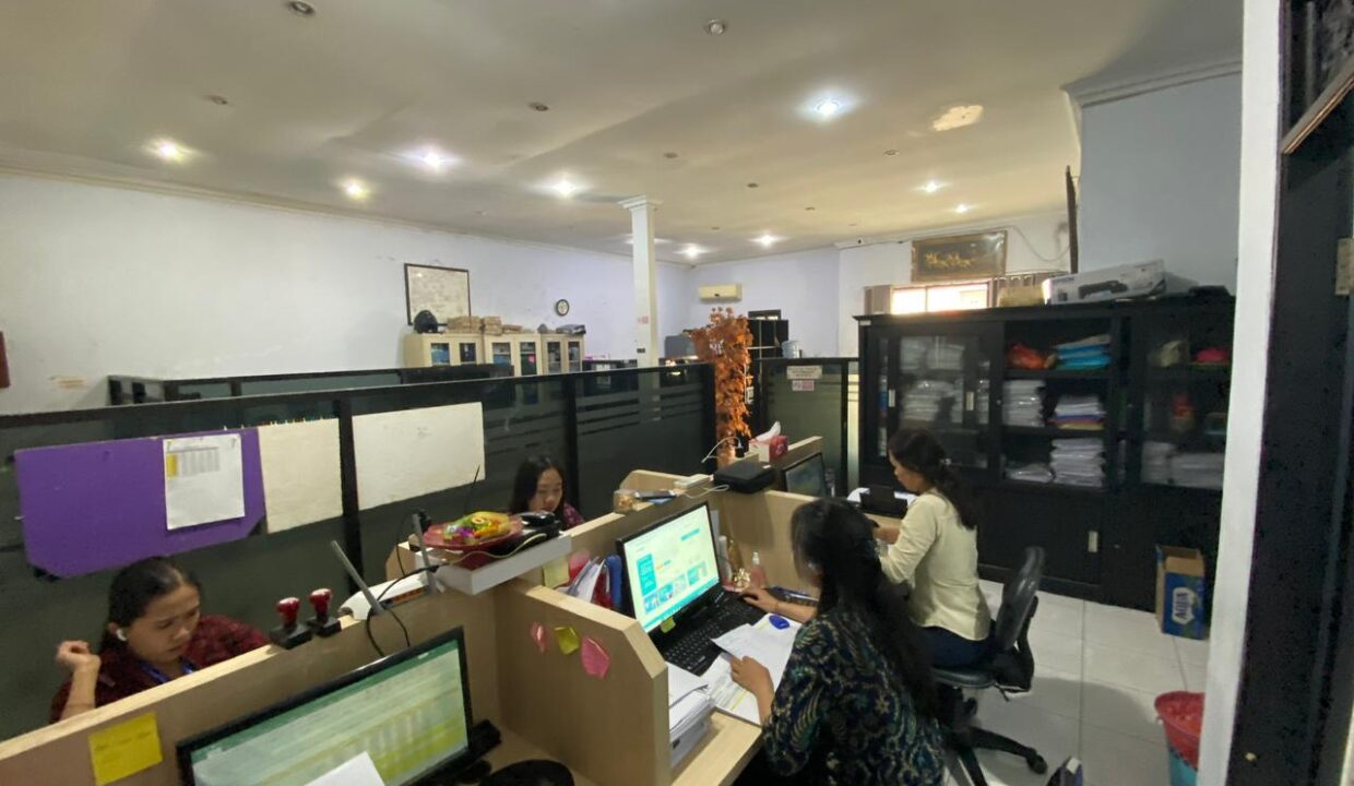 WhatsApp Image 2025-10-20 at 11.48.58 AM (1)