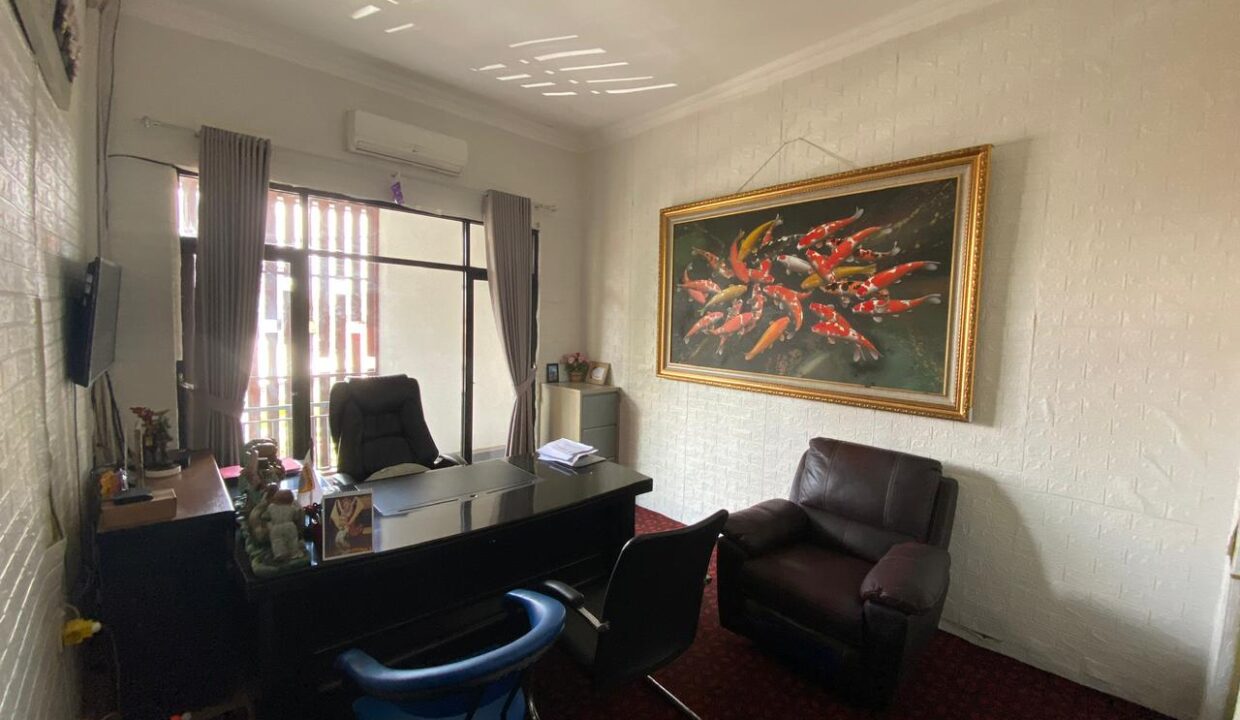 WhatsApp Image 2025-10-20 at 11.48.58 AM