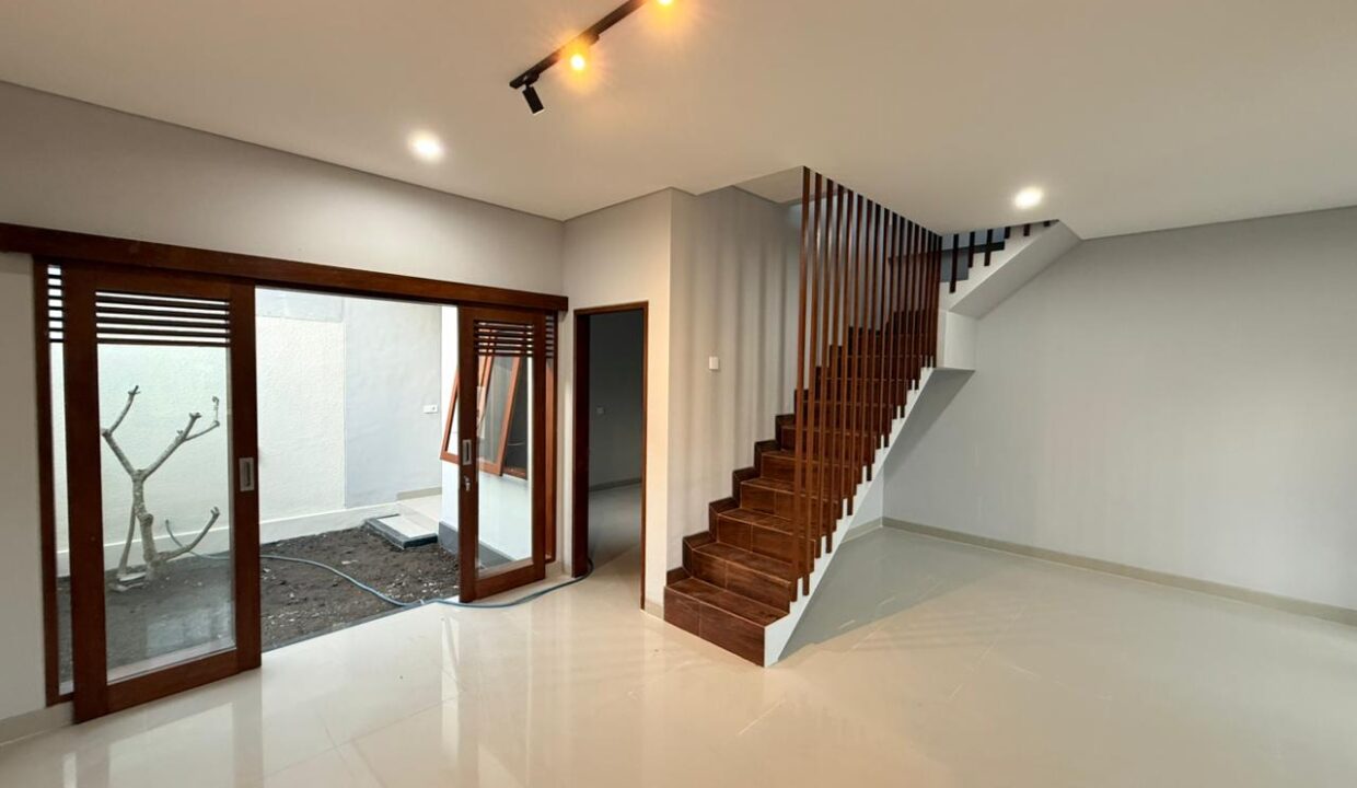 WhatsApp Image 2025-10-20 at 2.23.43 PM (1)