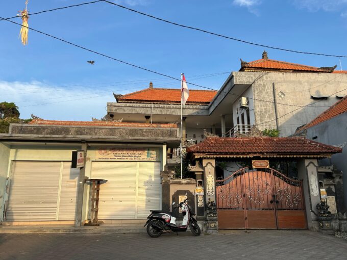 KOST’SAN ELITE DAERAH KANTOR IMIGRASI JIMBARAN