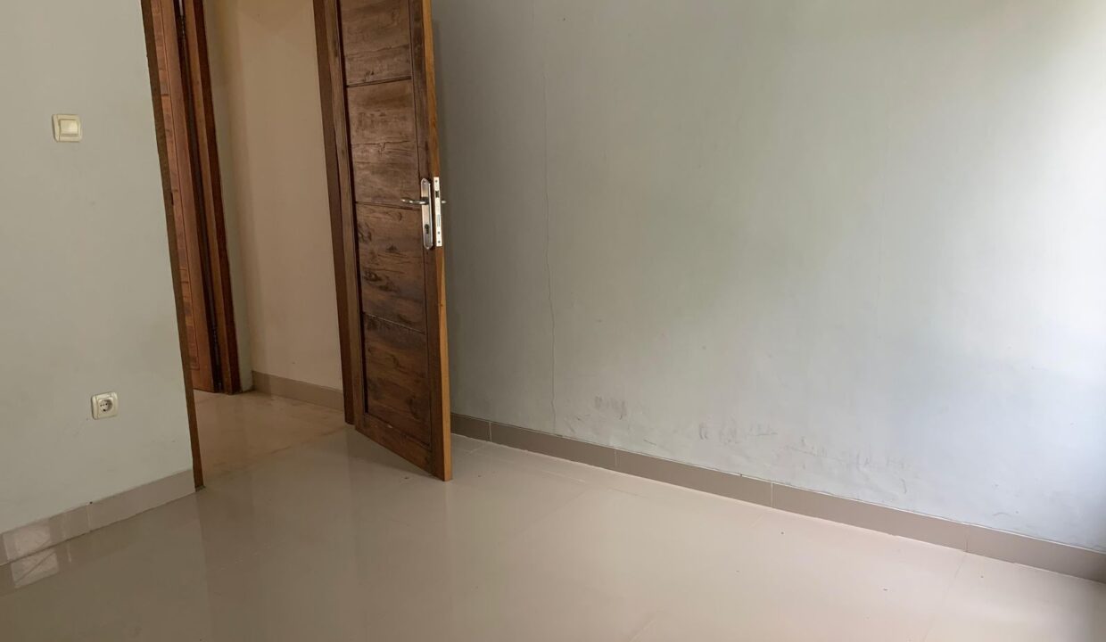 WhatsApp Image 2025-10-22 at 5.02.32 AM (1)